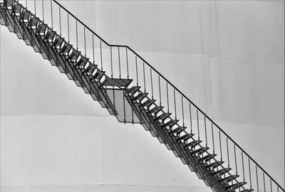 Comment choisir un revêtement d’escalier extérieur antidérapant en 2025 ?