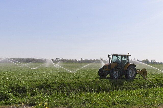 Pourquoi le CACES Tracteur est-il indispensable pour votre carrière agricole ?