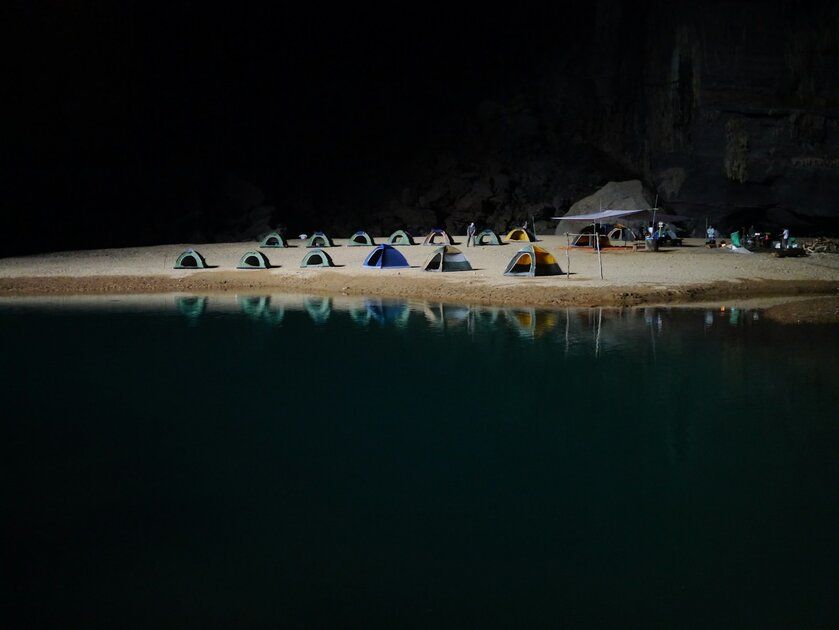 Découvrez le Parfait Camping avec Piscine en Drôme Provençale : Une Oasis de Détente à Grignan