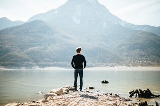 Les tendances d’entrepreneuriat à suivre pour réussir en 2025