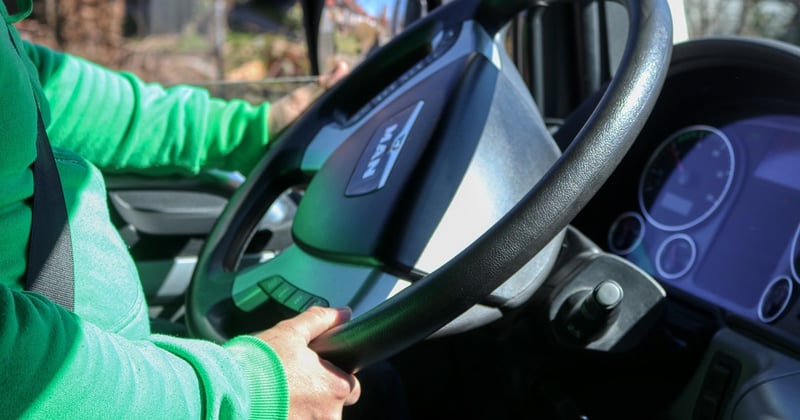 Salaire chauffeur poids lourd international : combien gagne-t-on vraiment ?