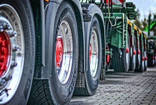 Comment envoyer des fichiers lourds par email sans tracas avec WTransfer ?
