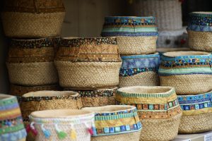 découvrez les bases de la segmentation de marché, une méthode essentielle pour cibler efficacement vos clients et optimiser vos stratégies marketing. apprenez comment diviser votre marché en segments distincts afin d'adapter votre offre et maximiser votre impact sur le consommateur.
