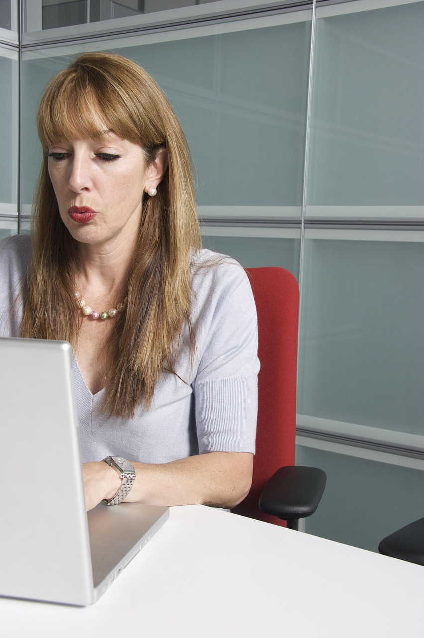 découvrez les clés de l'entrepreneuriat, des astuces pratiques pour lancer votre projet, et inspirez-vous d'histoires de succès. apprenez à surmonter les défis et à transformer vos idées en une entreprise prospère.