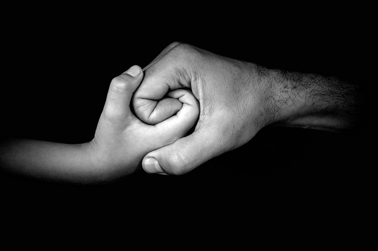 découvrez nos services d'accompagnement et de soutien pour les familles : conseils, assistance et ressources pour favoriser le bien-être de tous les membres de la famille.