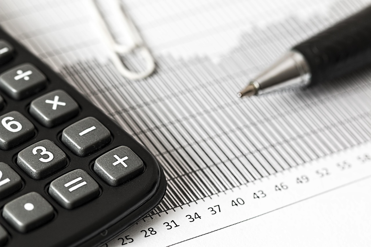 découvrez tout ce qu'il faut savoir sur la fiscalité des entreprises : obligations, conseils pour optimiser vos taxes, et dernières actualités pour une gestion fiscale efficace.